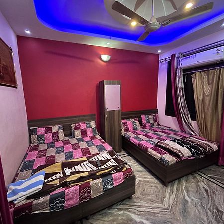 אמריצר $4 Home Stay מראה חיצוני תמונה