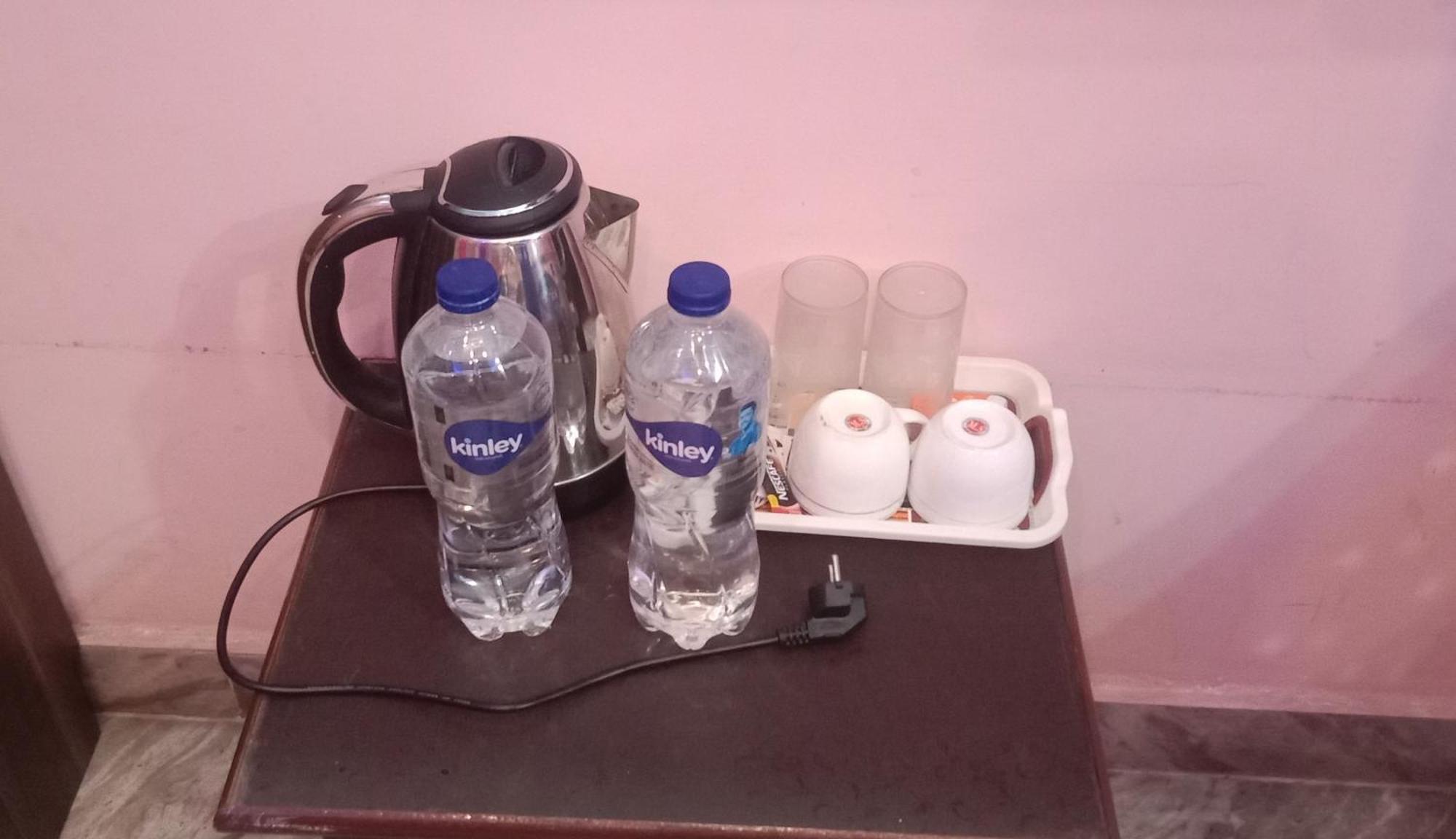 אמריצר $4 Home Stay מראה חיצוני תמונה